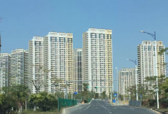 <font color='#000099'>產(chǎn)權(quán)房價格節(jié)節(jié)攀升，拆遷有賠償！！</font>